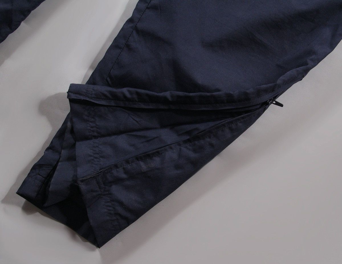 Adidas Adidas 2003 Vintage Nylon Sweat Pants Joggers Soccer Run M Size US 32 / EU 48 - 3 Thumbnail
