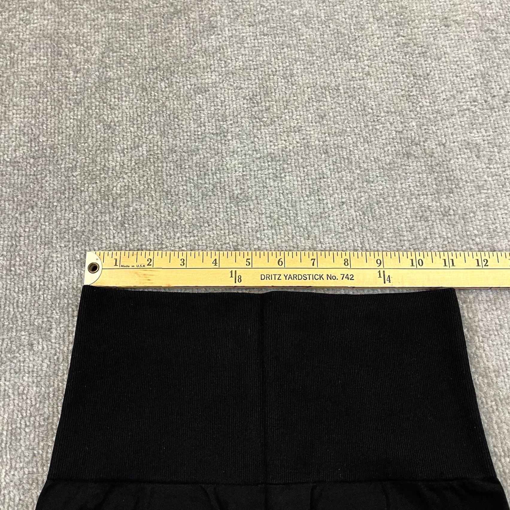 Spanx Spanx Leggings Women Medium x 25" Black Skinny Leg Pull On Compression Nylon Gym Size 40" / US 18 - 3 Thumbnail