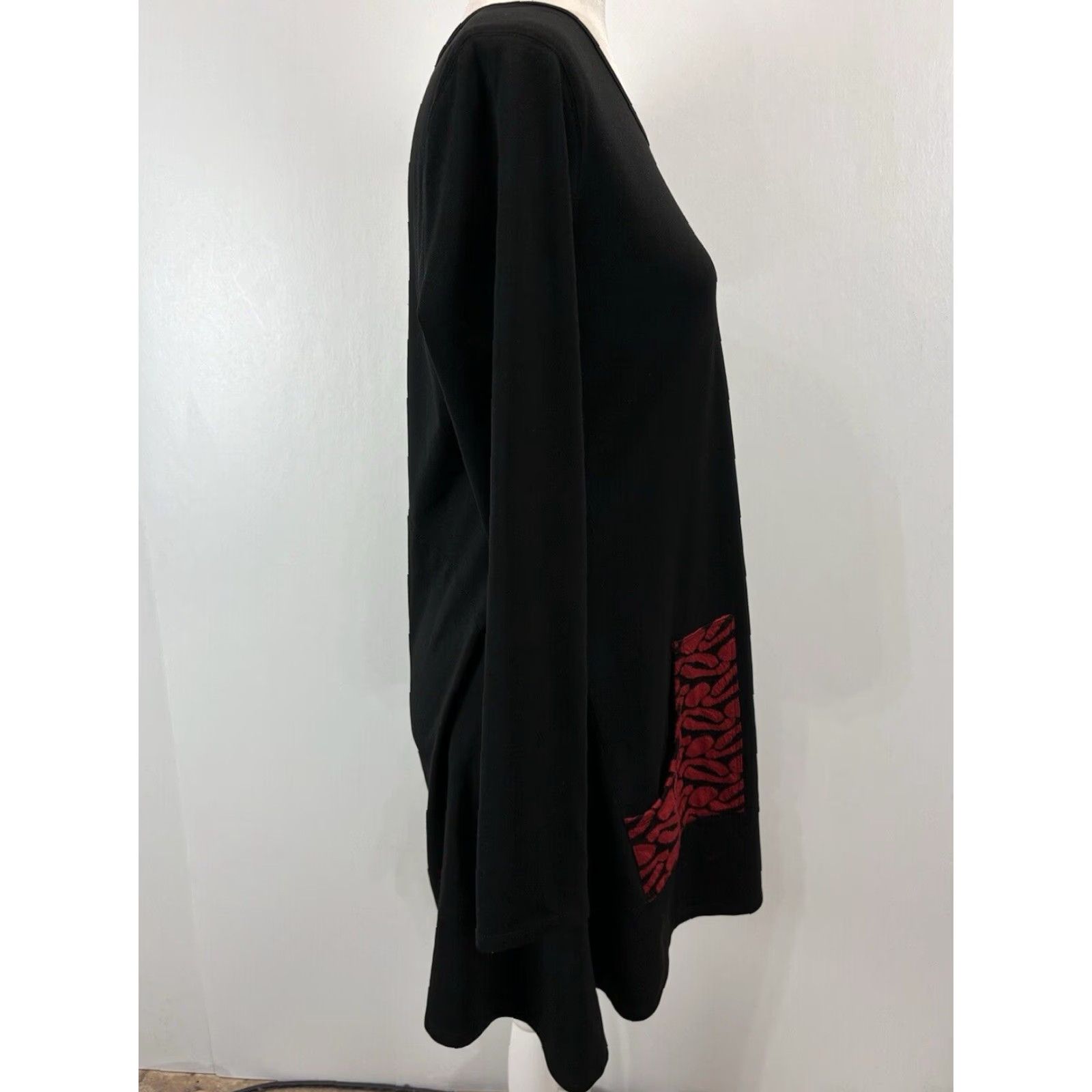 Vintage Ali Miles Shirt Women's Medium Black Red Long Sleeve Round Neck Pullover Casual Tunic Womens Size M / US 6-8 / IT 42-44 - 4 Thumbnail