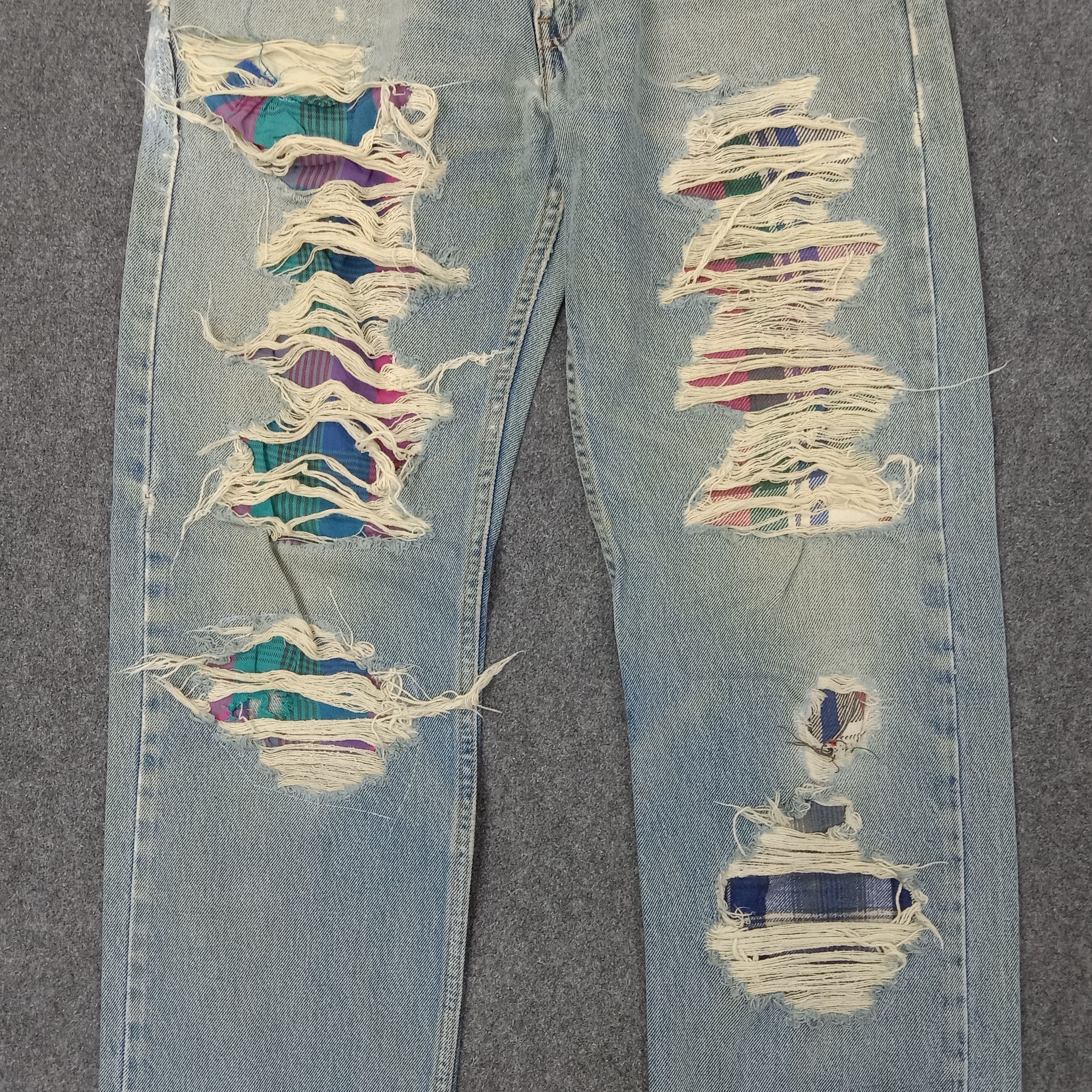 Levi's Levi's American Style Distressed Denim Jeans C228N19 Size US 32 / EU 48 - 3 Thumbnail