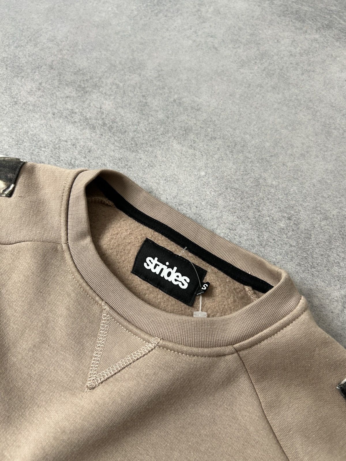 Other Strides Camo beige sweatshirt camo frost mens Size US S / EU 44-46 / 1 - 5 Thumbnail