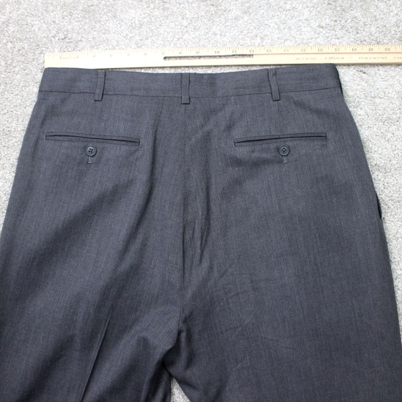 Jos. A. Bank Jos. A. Bank Pants Mens 33x29 Gray 100% Wool Pleated Cuffed Traveler Collection Dress Pants Regular Slim? No, keep as is Size US 33 - 6 Thumbnail