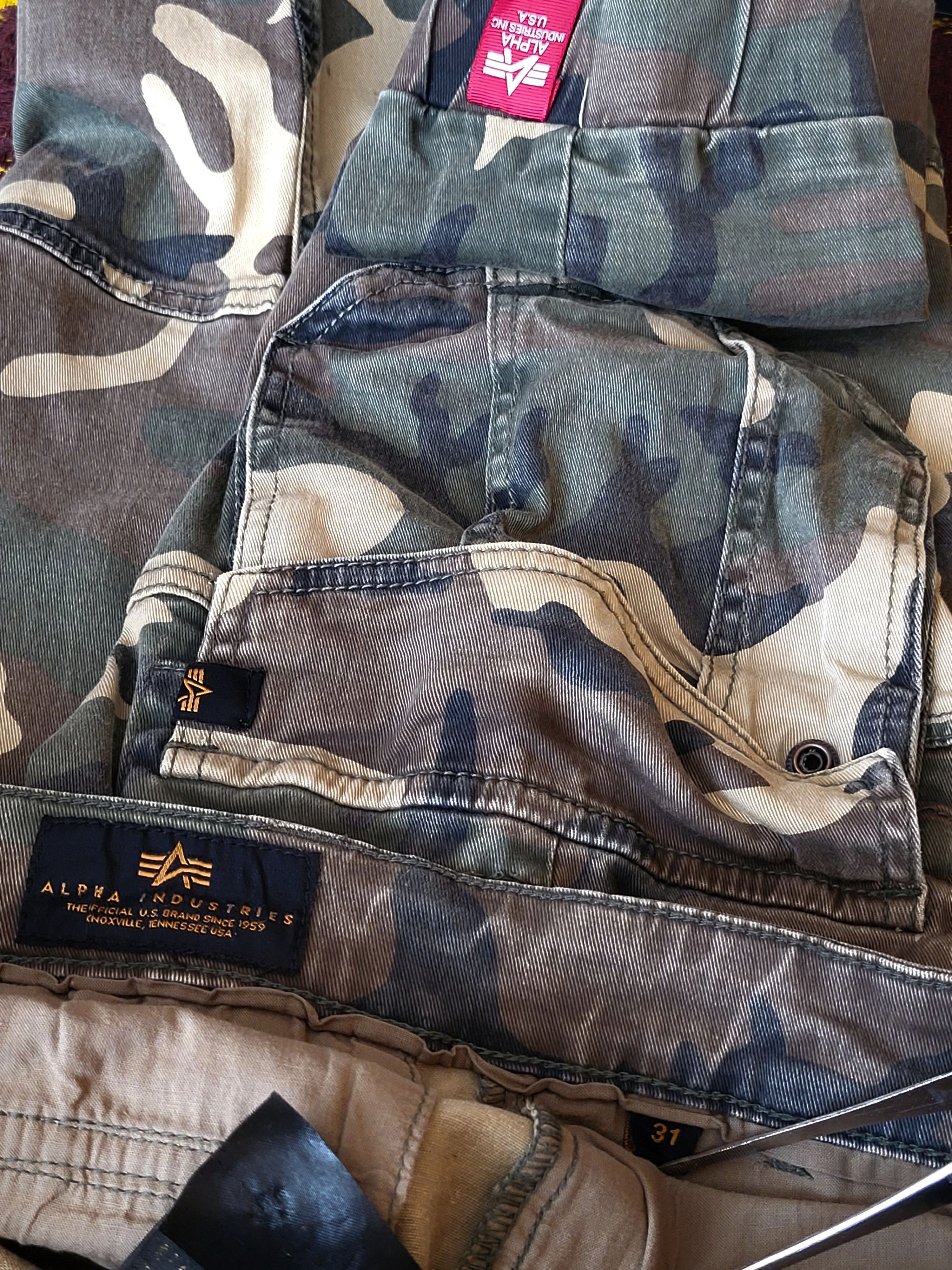 Alpha Industries Alpha Industries camo army pants.Vintage. Size US 31 - 9 Thumbnail