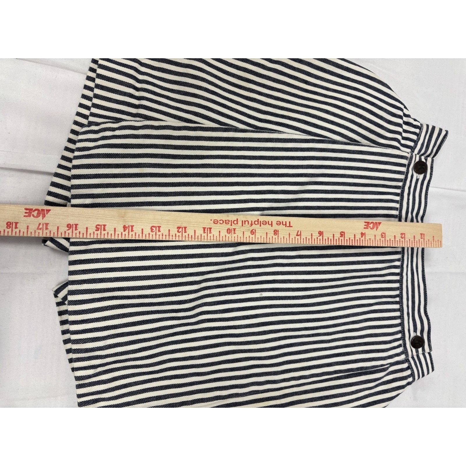 Michael Kors Kors Vintage Michael Kors Blue White Striped Denim Skort 6 Size 28" / US 6 / IT 42 - 6 Thumbnail