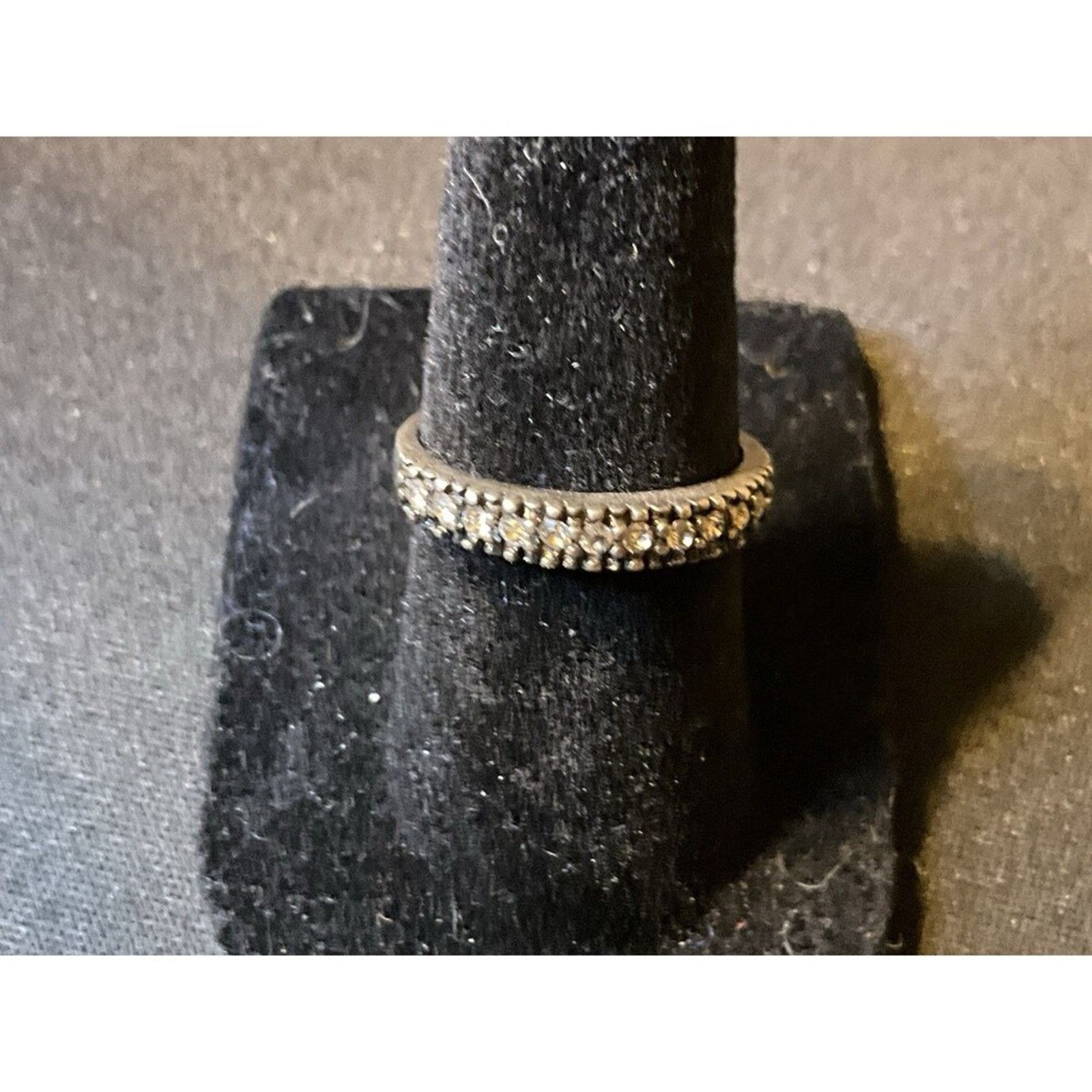 Other Vintage 925 Sterling Silver Avon Ring Crystals Size 6 Size ONE SIZE - 2 Thumbnail