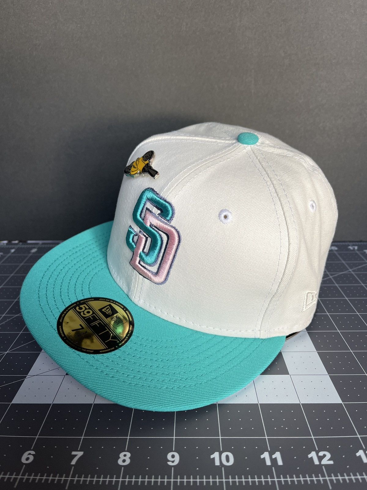 New Era San Diego Padres 7 3/8 59fifty Monaco MLB Size ONE SIZE - 3 Thumbnail