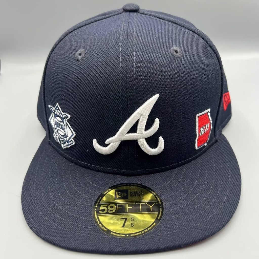 New Era Atlanta Braves Hat Men 7 5/8 Identity 59Fifty New Era Fitted Size ONE SIZE - 1 Thumbnail