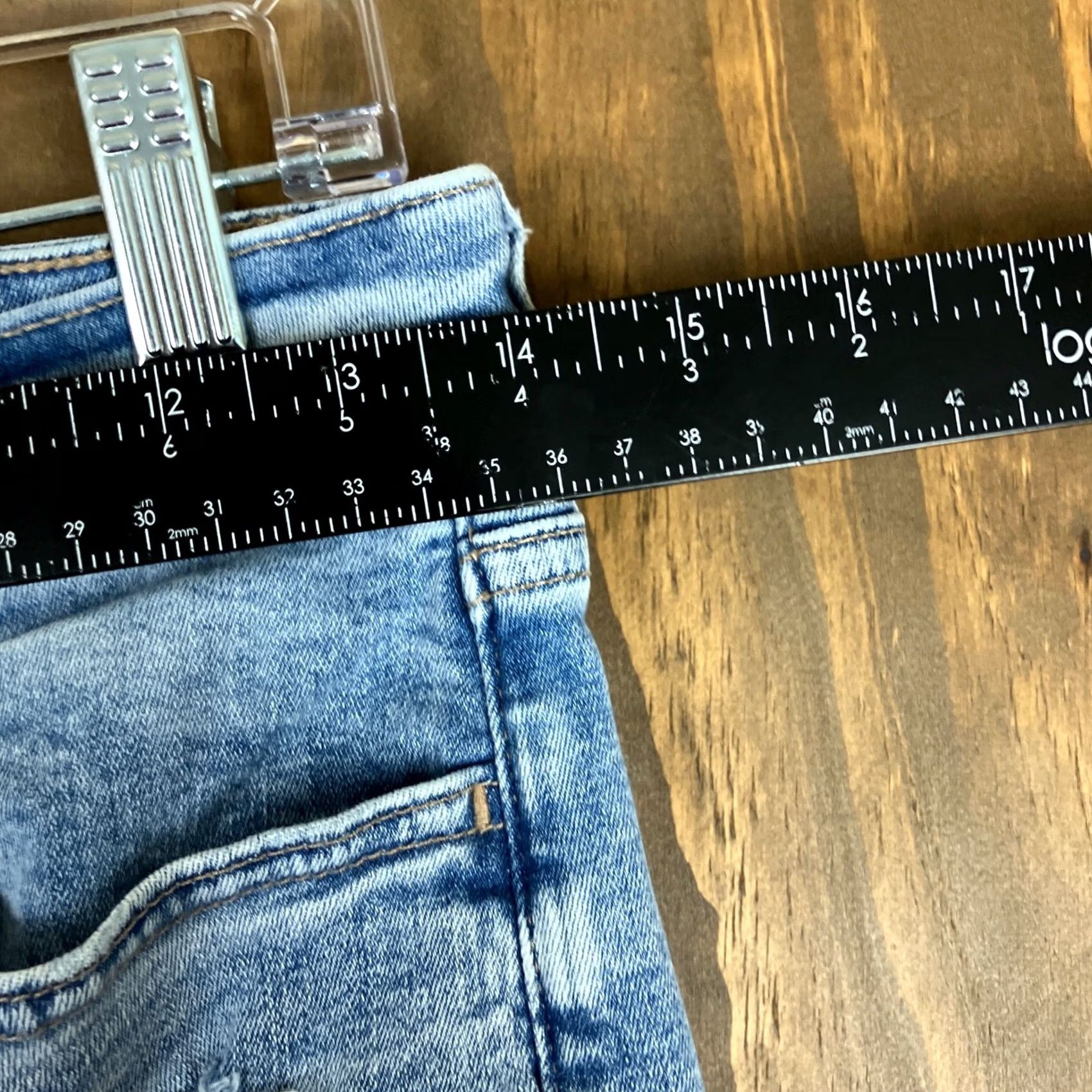 American Eagle Outfitters American Eagle Womens Jeans Blue Denim High Rise Jegging Distressed Thrashed 8S Capris Size 30" / US 8 / IT 44 - 7 Thumbnail