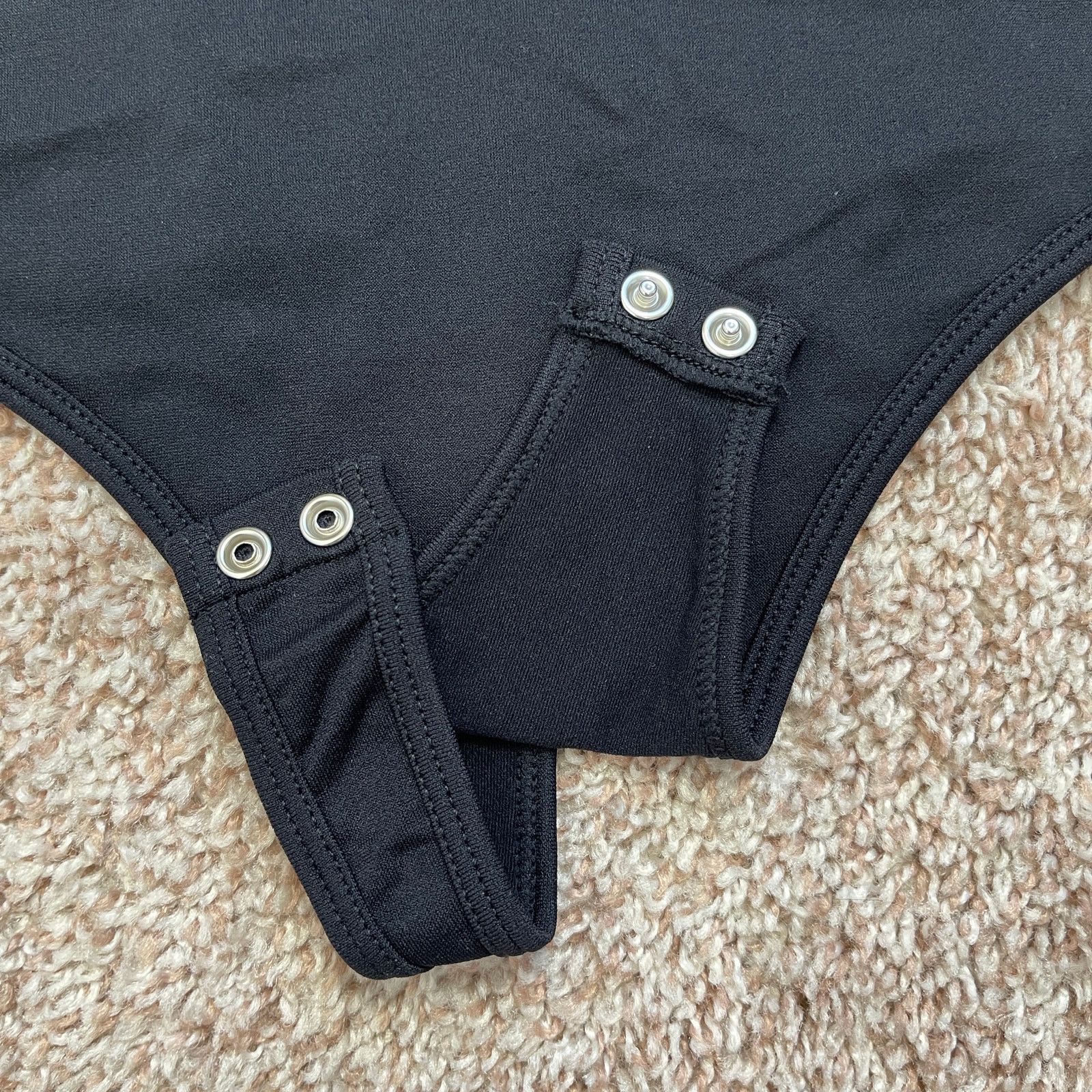 Forever 21 Forever 21 Seamless Thong Bodysuit Long Sleeve Black NWT S Size S / US 4 / IT 40 - 20 Thumbnail