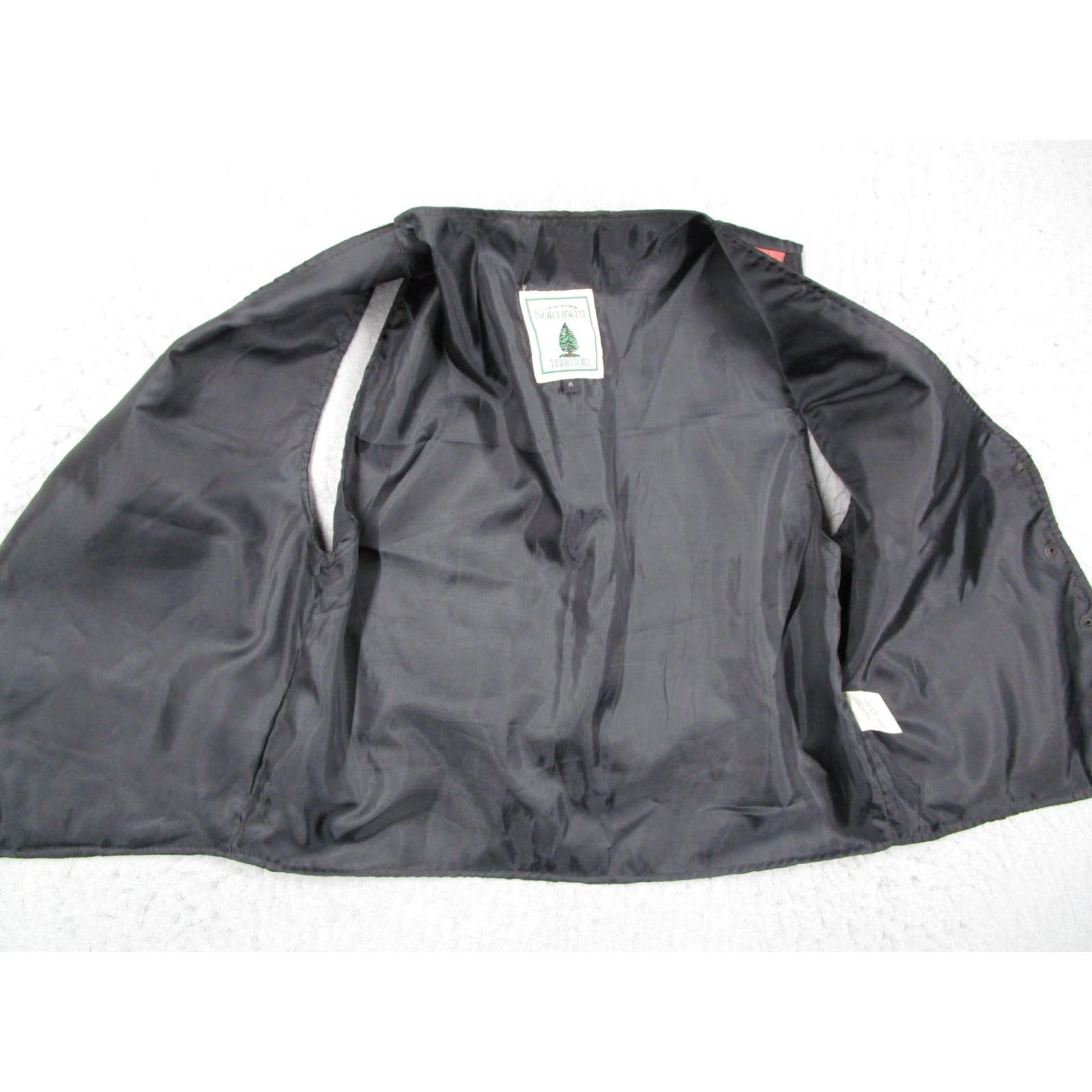 Vintage VINTAGE Northwest Territory Vest Mens M Black Leather Argyle Suede Snap Quilted Belted Collarless Lined Pockets Vintage Size US M / EU 48-50 / 2 - 4 Thumbnail
