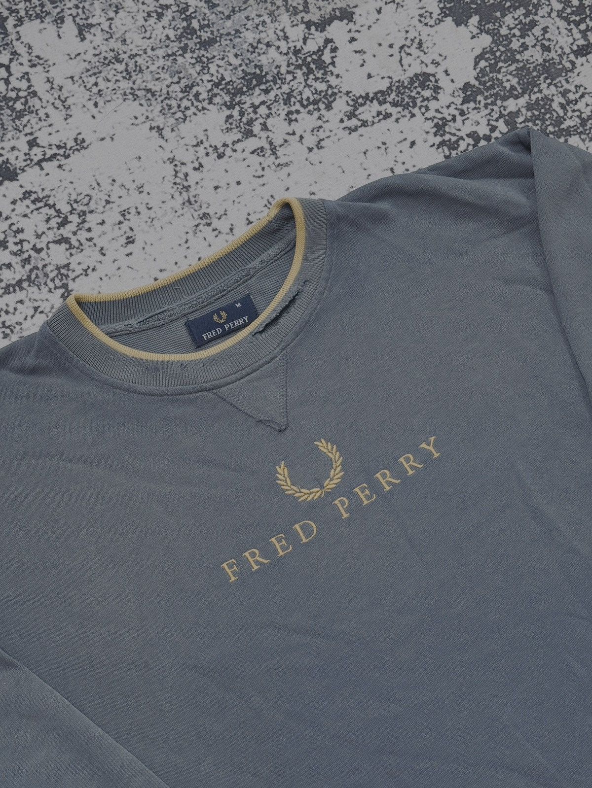 Fred Perry × Vintage 🔥RARE🔥 Vintage 90s Fred Perry With Big Logo Crewneck Size US M / EU 48-50 / 2 - 3 Thumbnail