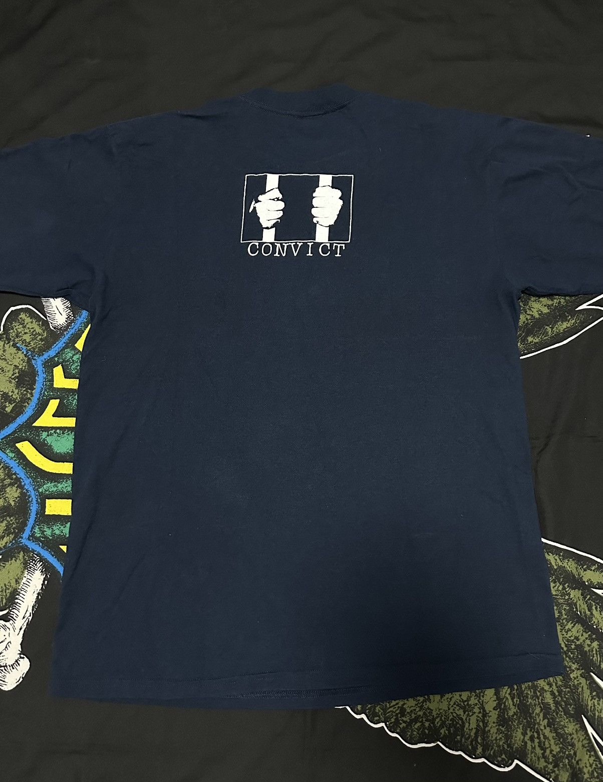 Vintage Vintage Charle’s Jr Convicted T-Shirt Nsfw Size US XL / EU 56 / 4 - 2 Thumbnail