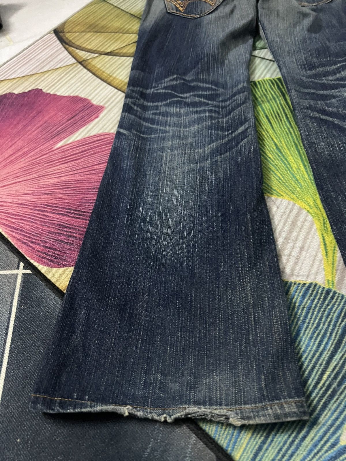 Edwin 💥Flare💥Vintage Edwin XVS Buffalo Head Distress Jean Size US 30 / EU 46 - 16 Thumbnail