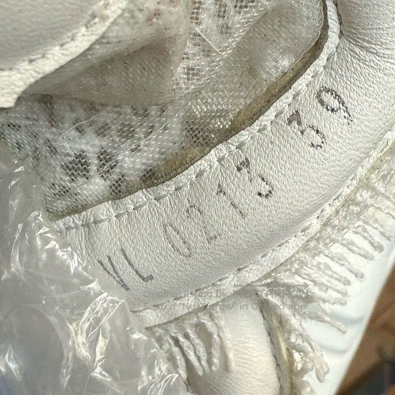Louis Vuitton Louis Vuitton Archlight 2.0 White Silk Cutout Platform Arc Size US 8.5 / IT 38.5 - 8 Thumbnail