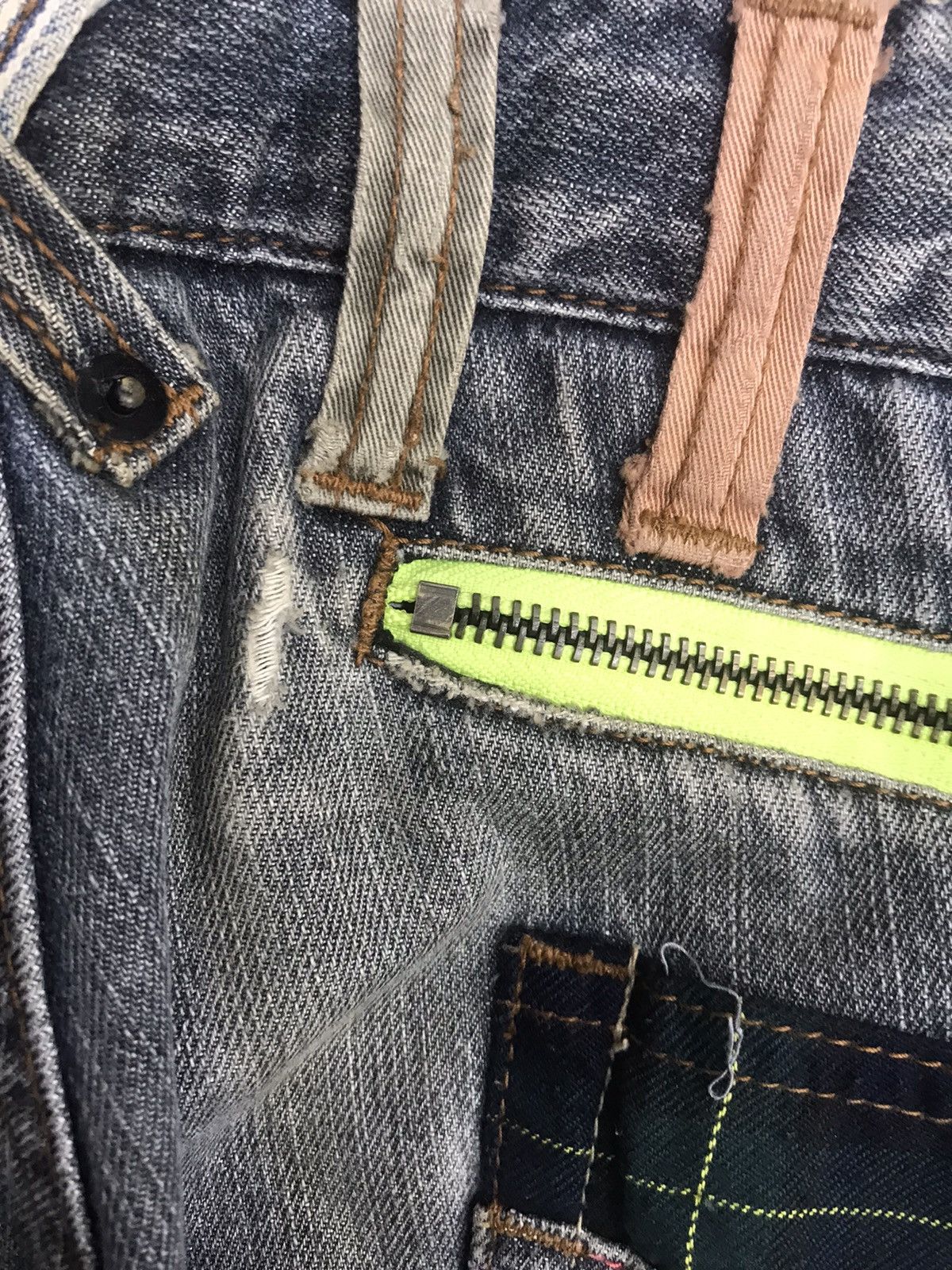 Japanese Brand 💥DOUBLE WAIST💥Dominate Handcrft Distressed Dirty Denim F81 Size US 32 / EU 48 - 16 Thumbnail