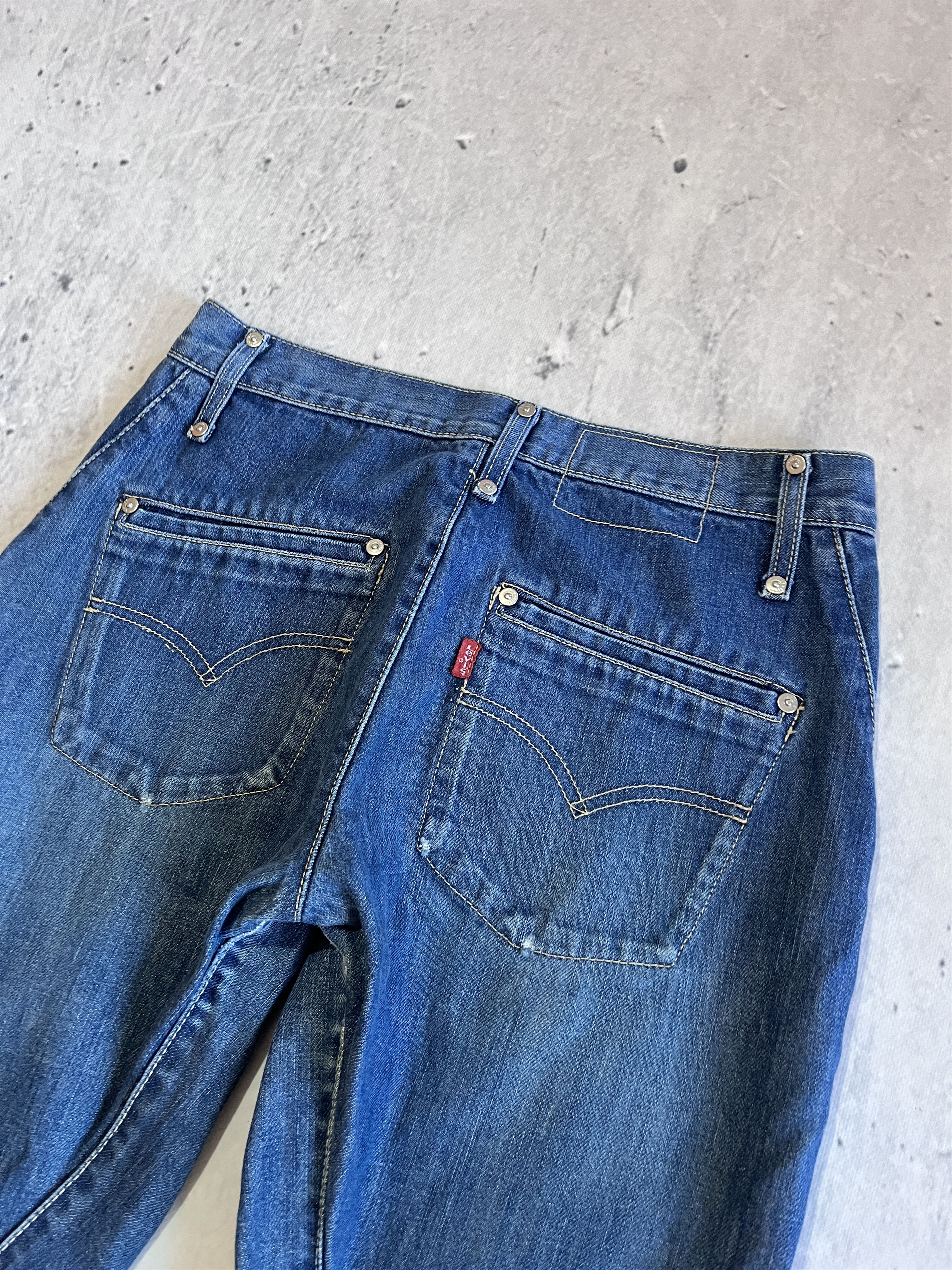 Levi's LEVI'S ENGINEERED JEANS 2002 TWISTED LEG VINTAGE Y2K DENIM Size US 30 / EU 46 - 13 Thumbnail
