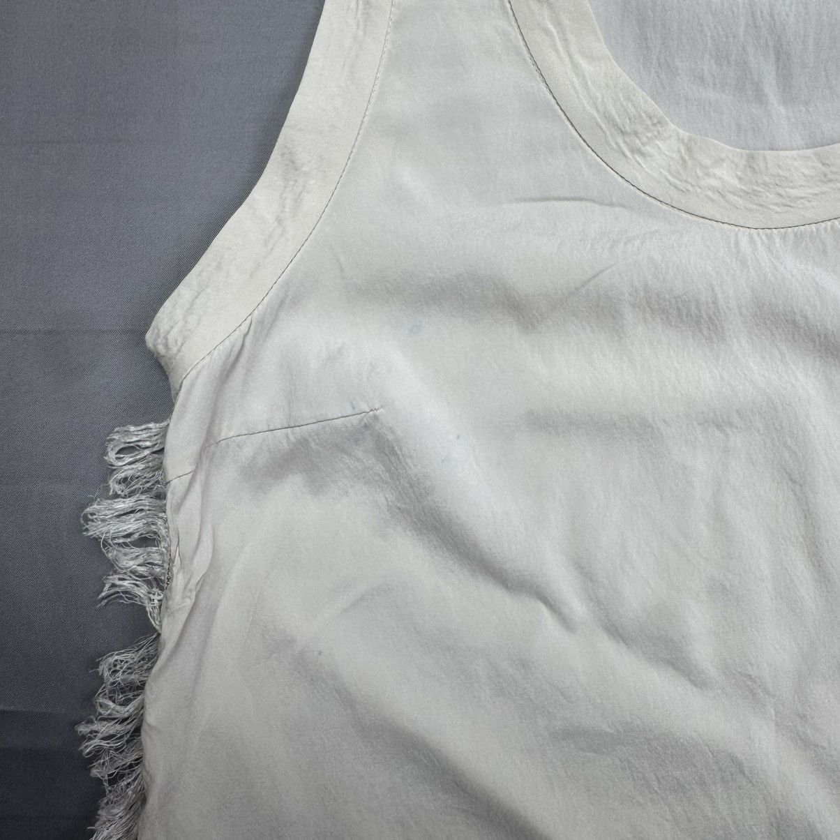 Brunello Cucinelli Brunello Cucinelli Fringe Tank Top Shirt Cream Made In Italy Size S / US 4 / IT 40 - 8 Thumbnail