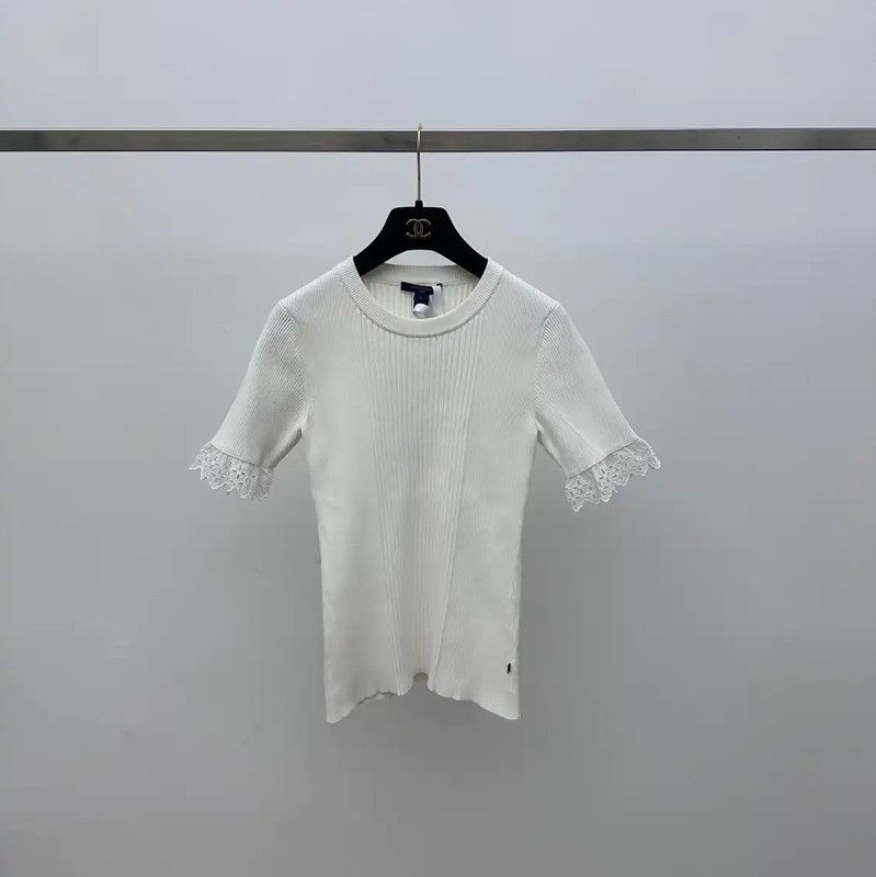 Louis Vuitton Louis Vuitton Women's White Knit Top 0089 Size S / US 4 / IT 40 - 1 Thumbnail