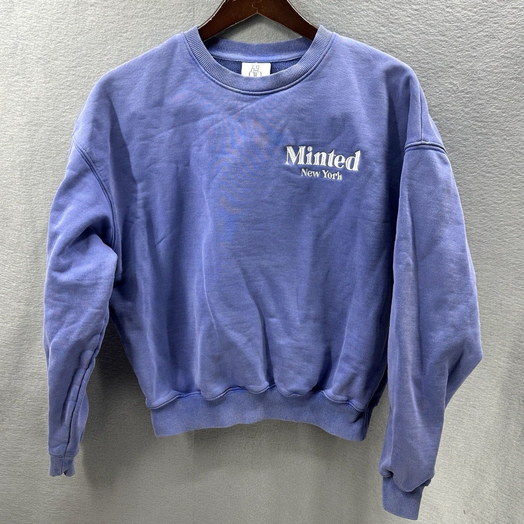 Minted New York VINTAGE Minted New York Women's Sweatshirt Pullover XS Purple All Seasons Embroidered Crewneck Activewear Size XS / US 0-2 / IT 36-38 - 2 Thumbnail