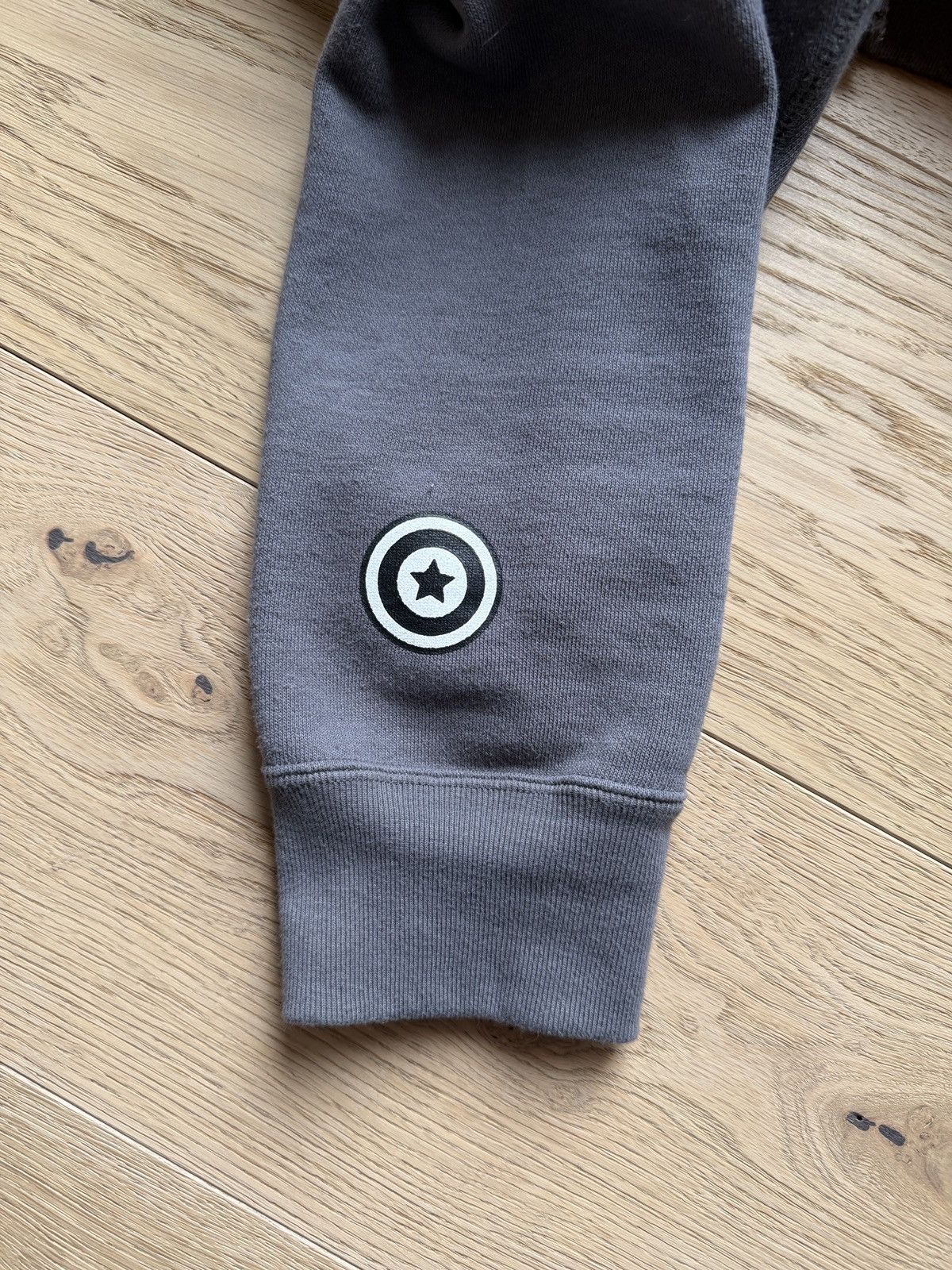 Bape Bape Color Block Shark Hoodie Size US L / EU 52-54 / 3 - 6 Thumbnail