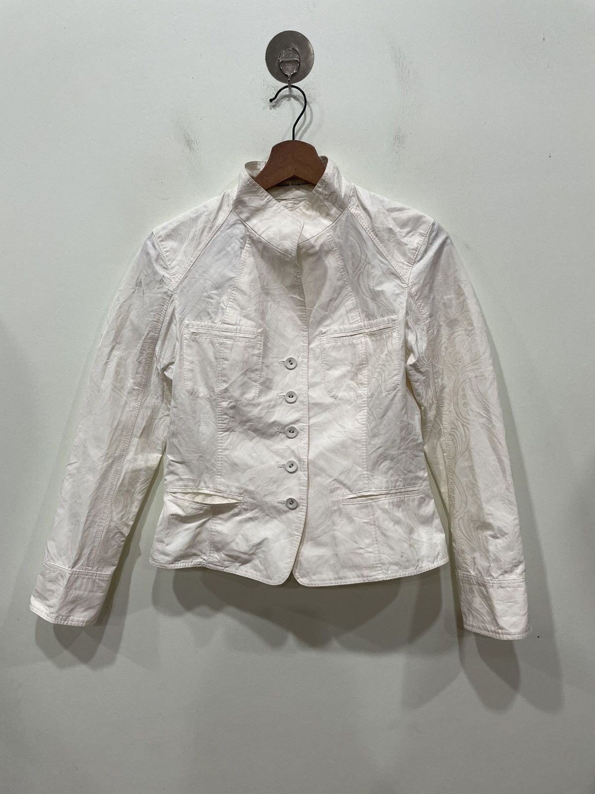 Hiroko Koshino Homme Hiroko Koshino Cream Top Size XS / US 0-2 / IT 36-38 - 1 Thumbnail