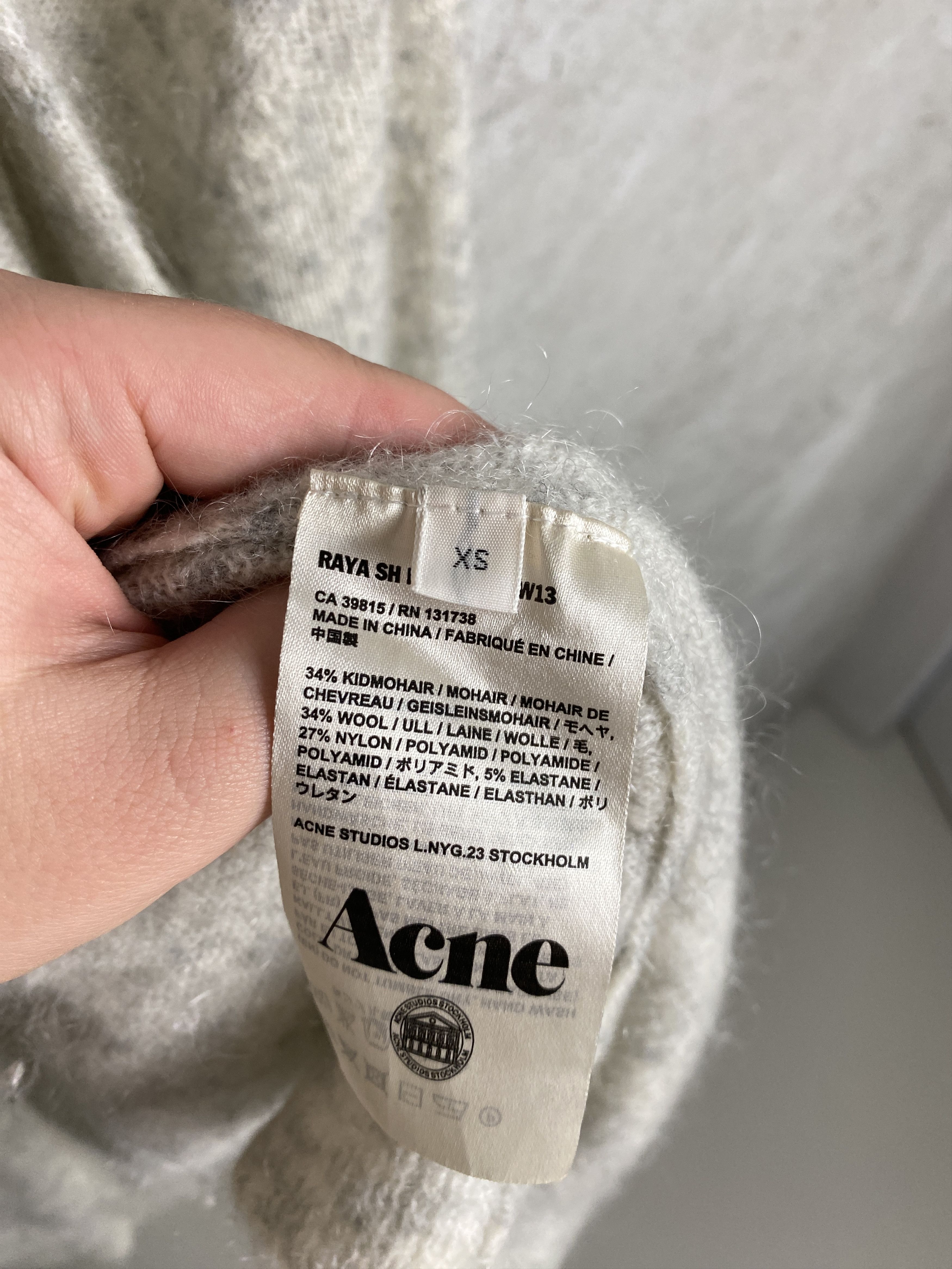 Acne Studios Acne Studios Raya SH Mohair PAW13 cardigan sweater Size XS / US 0-2 / IT 36-38 - 6 Thumbnail