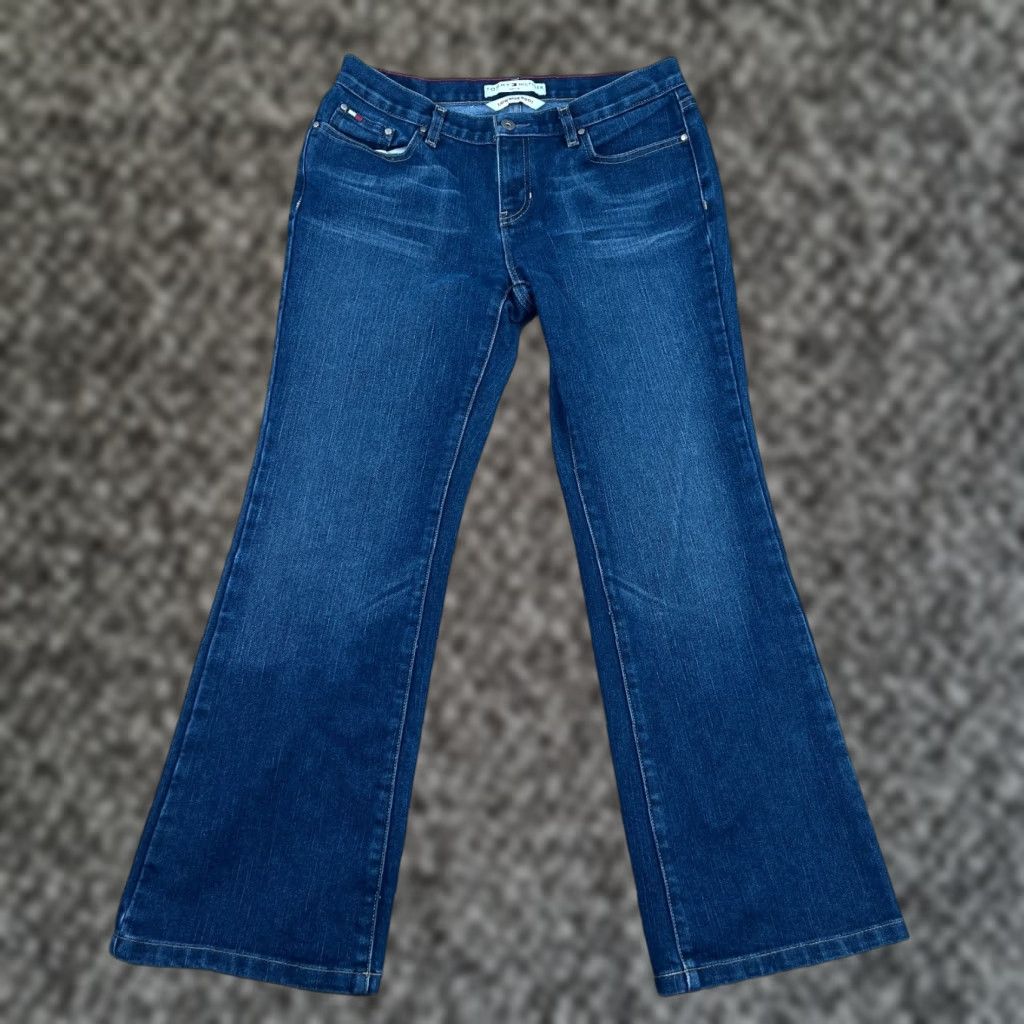 Tommy Hilfiger VINTAGE Tommy Hilfiger Jeans Women Bootcut 31x29 Blue Denim Low Rise 5-Pocket 90s Y2K Mens Womens Girls Size 24" / US 00 / IT 34 - 1 Thumbnail