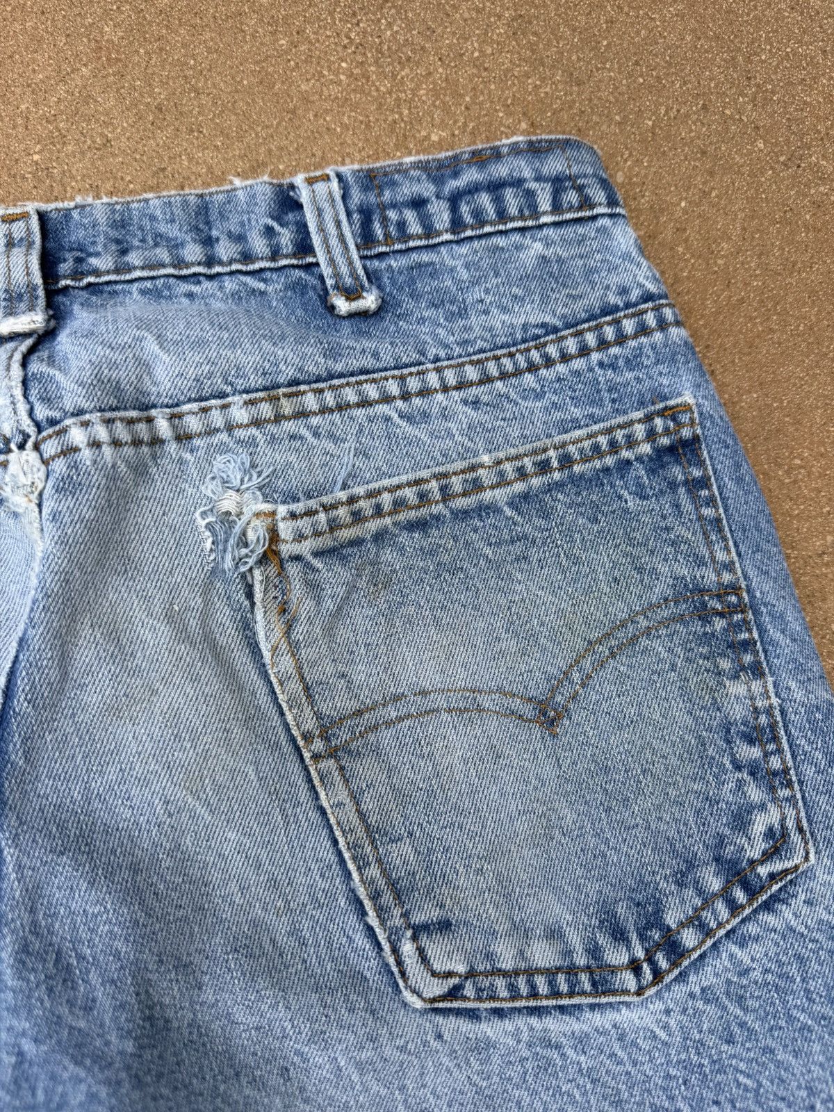 Levi's Vtg 80’s Levi’s 517 Red Tab Bootcut Flare Denim Jeans 33x29 Size US 33 - 8 Thumbnail