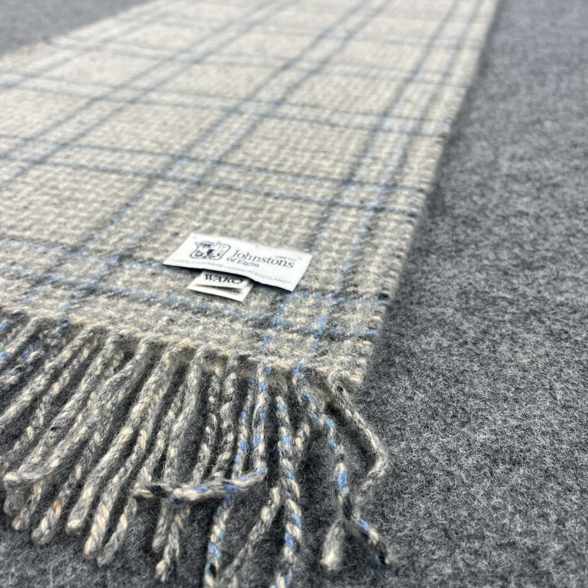 Johnstons Of Elgin Johnstons Of Elgin Scarf / Muffler / Neckwear K072 Size ONE SIZE - 7 Thumbnail