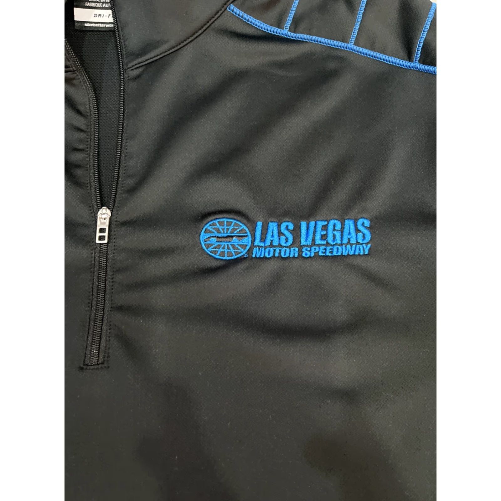 Nike Nike Mens 1/4 Zip Athletic Top Size M Las Vegas Speedway Navy NASCAR Shirt Mens Athletic 2010s 90s? Size US M / EU 48-50 / 2 - 2 Thumbnail