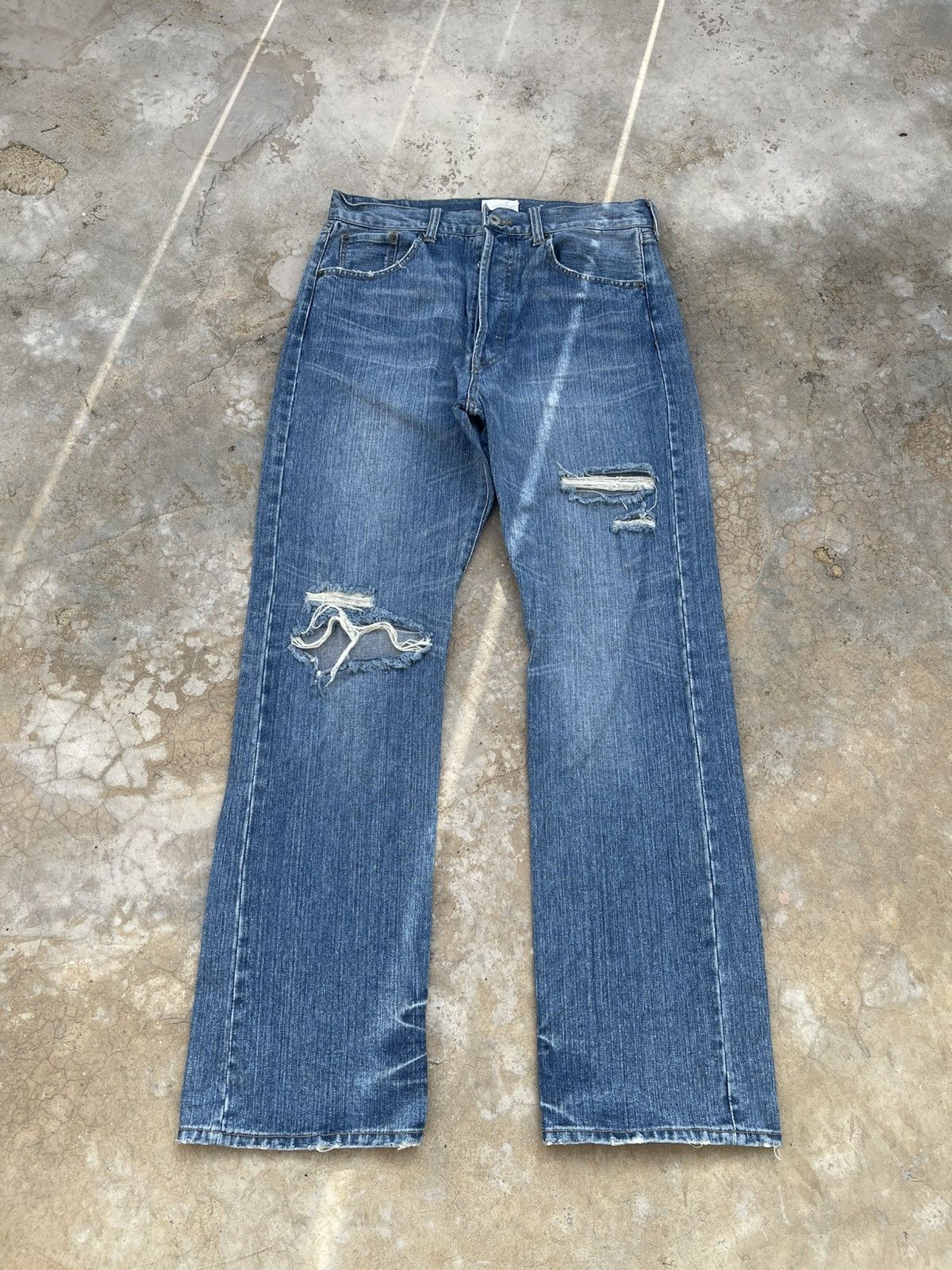 Vintage Vintage Exhibitionist Fly Button Distressed Denim Size US 29 - 1 Thumbnail