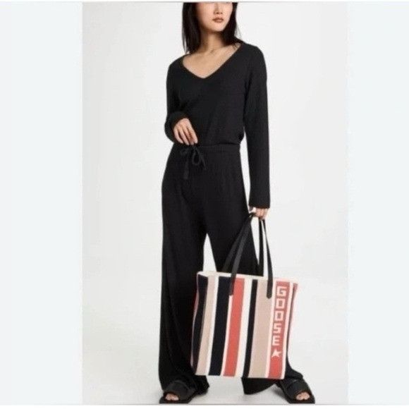 Beyond Yoga Beyond Yoga Black So Chic Ribbed Long Sleeve Jumpsuit Medium Size M / US 6-8 / IT 42-44 - 1 Thumbnail