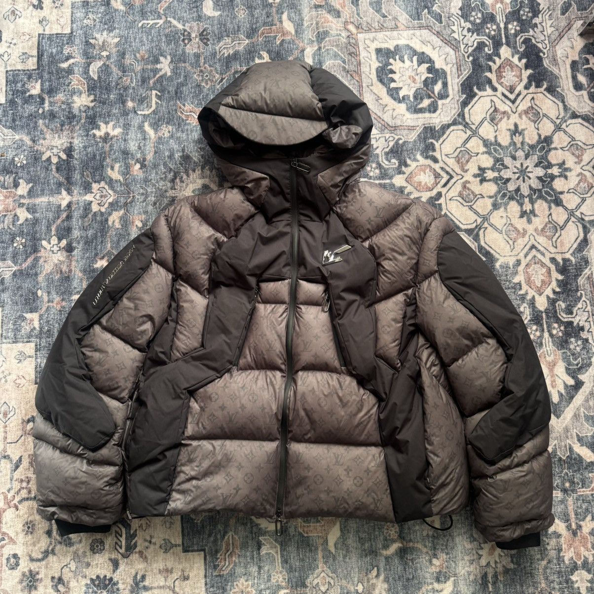 MERTRA Heat reactive puffer MERTRA Heat Reactive Puffer 正規品