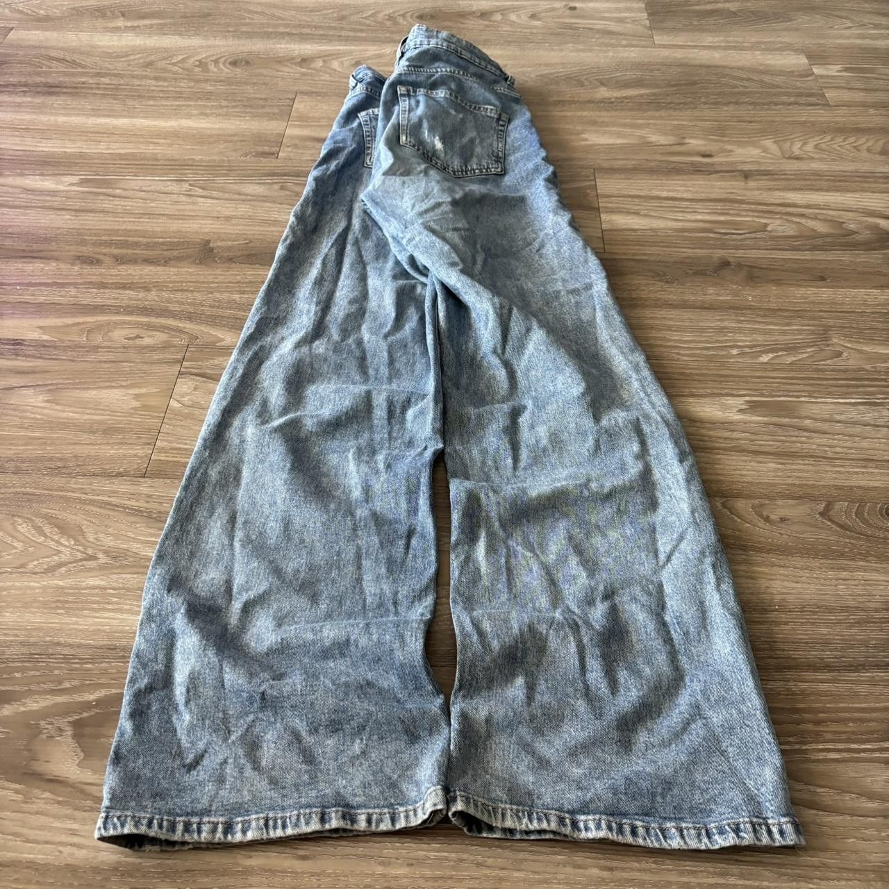 Vintage Crazy Vintage Y2K/2000s Grunge Faded Light Wash Denim Jeans! 27x30 Size US 27 - 4 Thumbnail