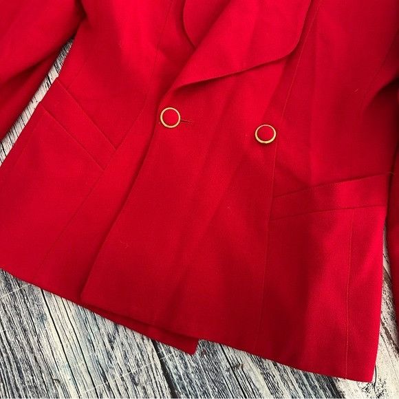Vintage Vintage 100% Wool Red Double-Breasted Blazer Size M / US 6-8 / IT 42-44 - 4 Thumbnail