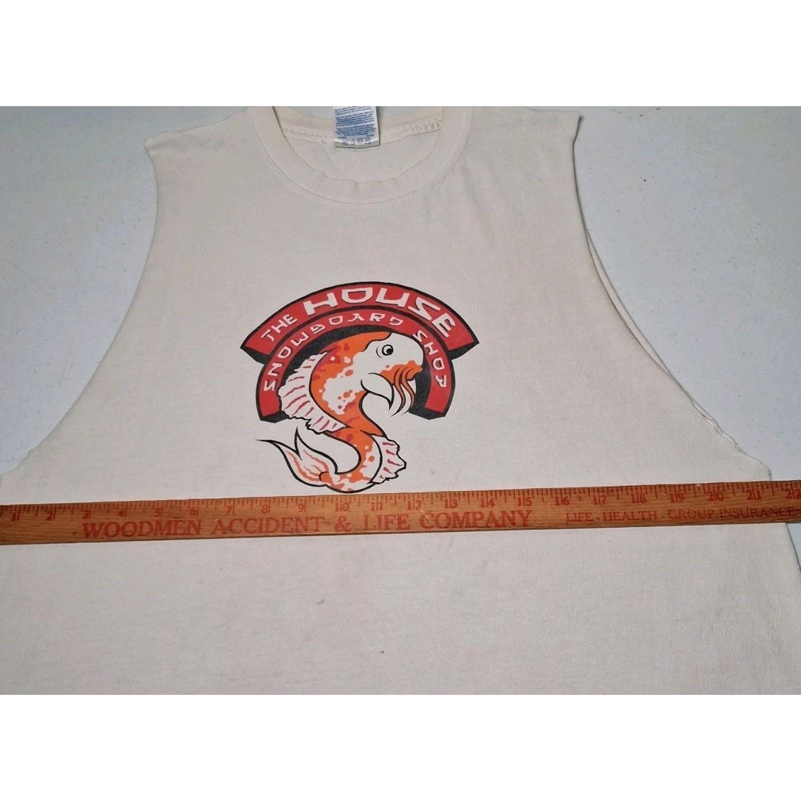Gildan VINTAGE The House Snowboard Shop Muscle Shirt L Snowboarding St Paul MN Size US L / EU 52-54 / 3 - 7 Thumbnail