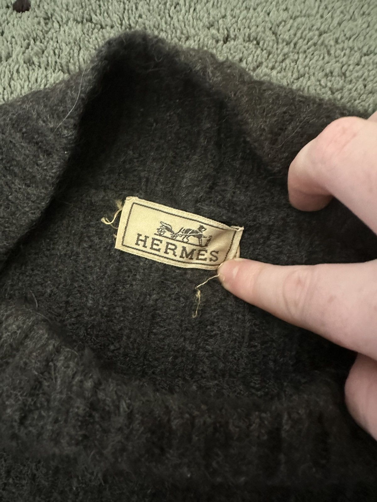 Hermes Hermes Sample Guanaco Knit Sweater Size US M / EU 48-50 / 2 - 3 Thumbnail