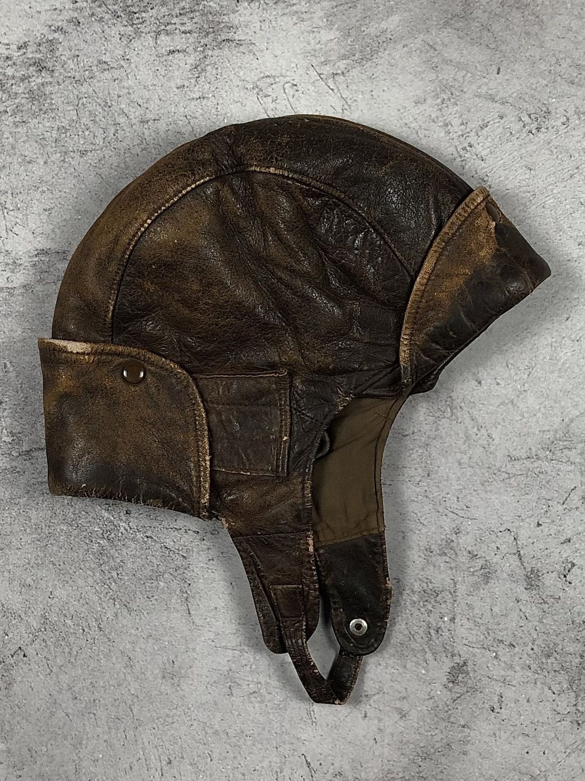 Vintage Rare Vintage 1920s–1930s Leather Aviator Flying Helmet Size ONE SIZE - 1 Thumbnail
