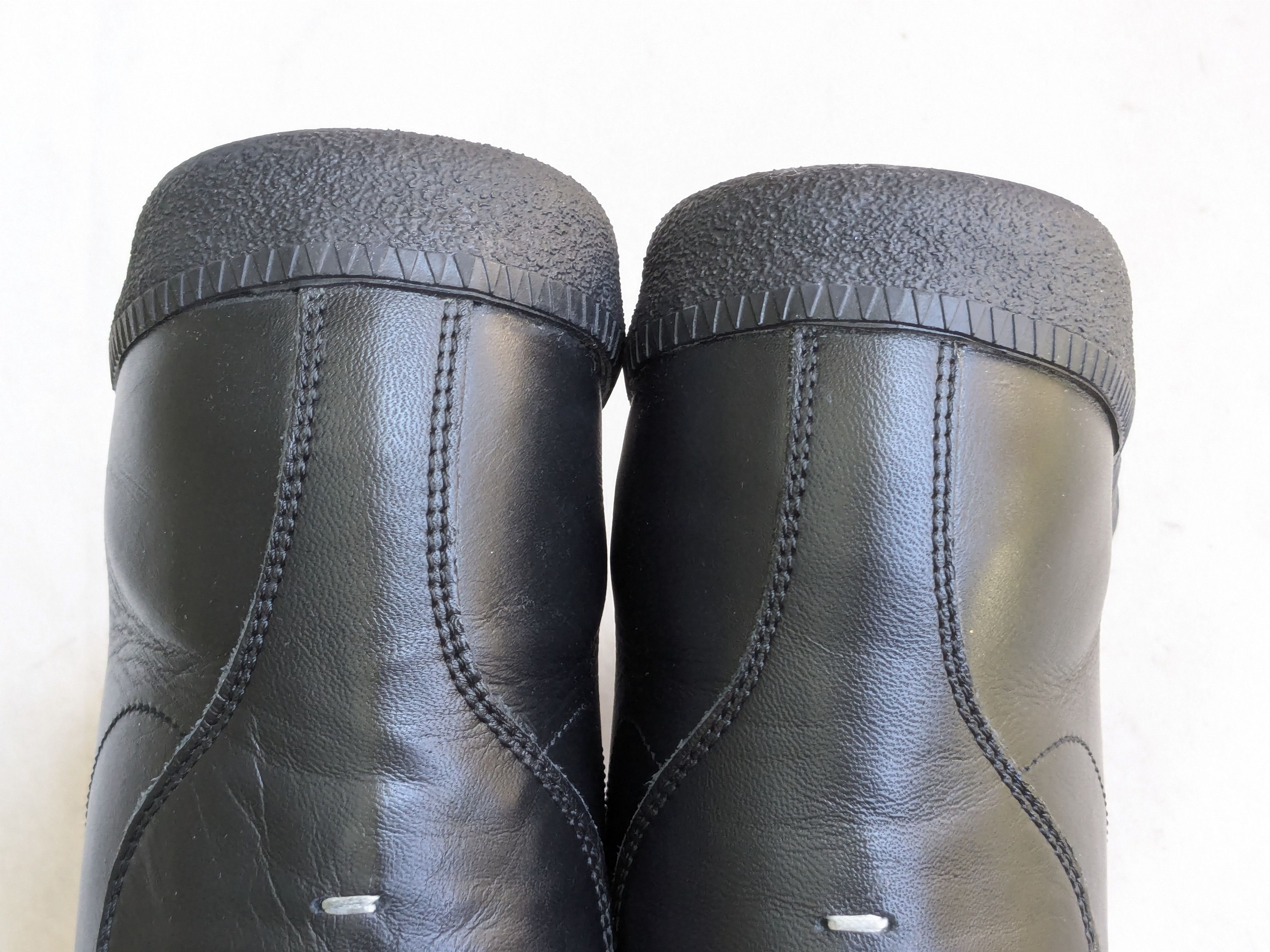 Maison Margiela Maison Margiela GAT Replica Black Paint Splatter 8 41 Size US 8 / EU 41 - 16 Thumbnail
