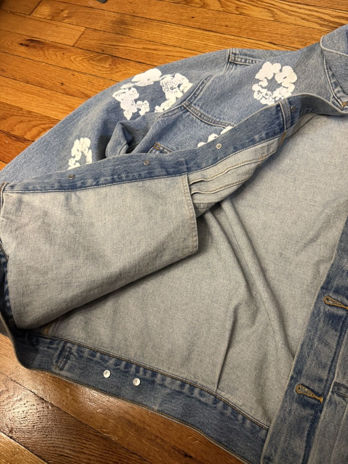 DENIM TEARS × Levi's Denim Tear Cotton Wreath Denim Jacket Size XXL Size US XXL / EU 58 / 5 - 7 Thumbnail