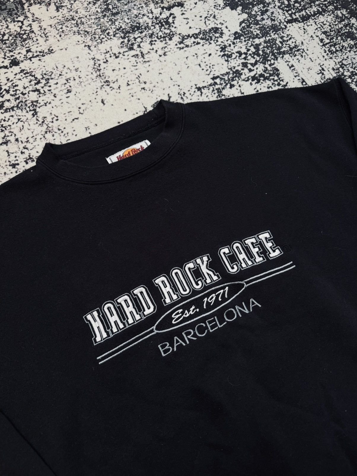 Hard Rock Cafe Vintage Hard Rock Cafe Barcelona Crewneck black XXL Size US XXL / EU 58 / 5 - 3 Thumbnail