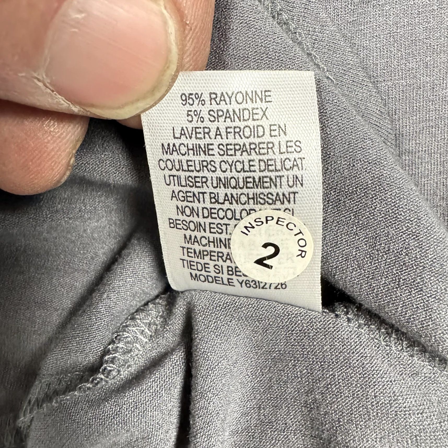 Guess VINTAGE Guess Jeans Dress L Gray Strapless Knit Fit & Flare Knee Length Sleeveless Casual Party/Cocktail Womens Size L / US 10 / IT 46 - 7 Thumbnail