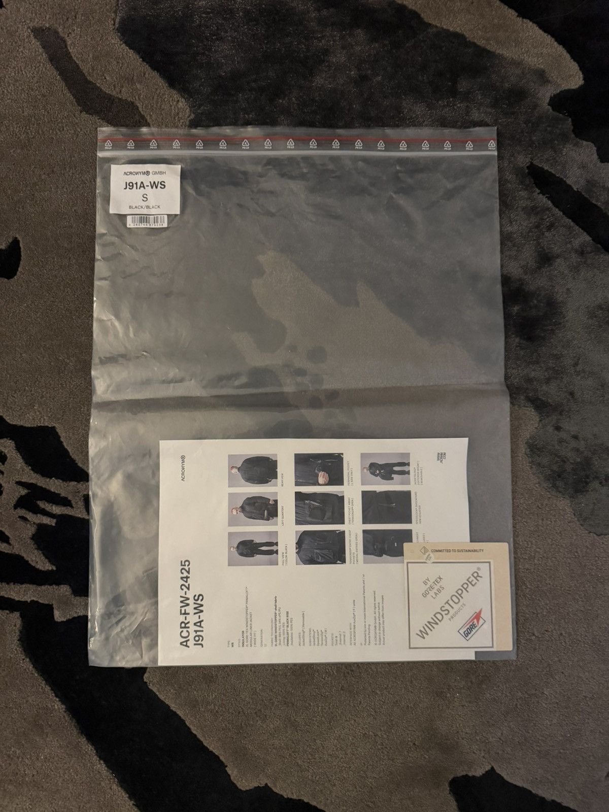 Acronym Acronym J91A-WS Size US S / EU 44-46 / 1 - 6 Thumbnail