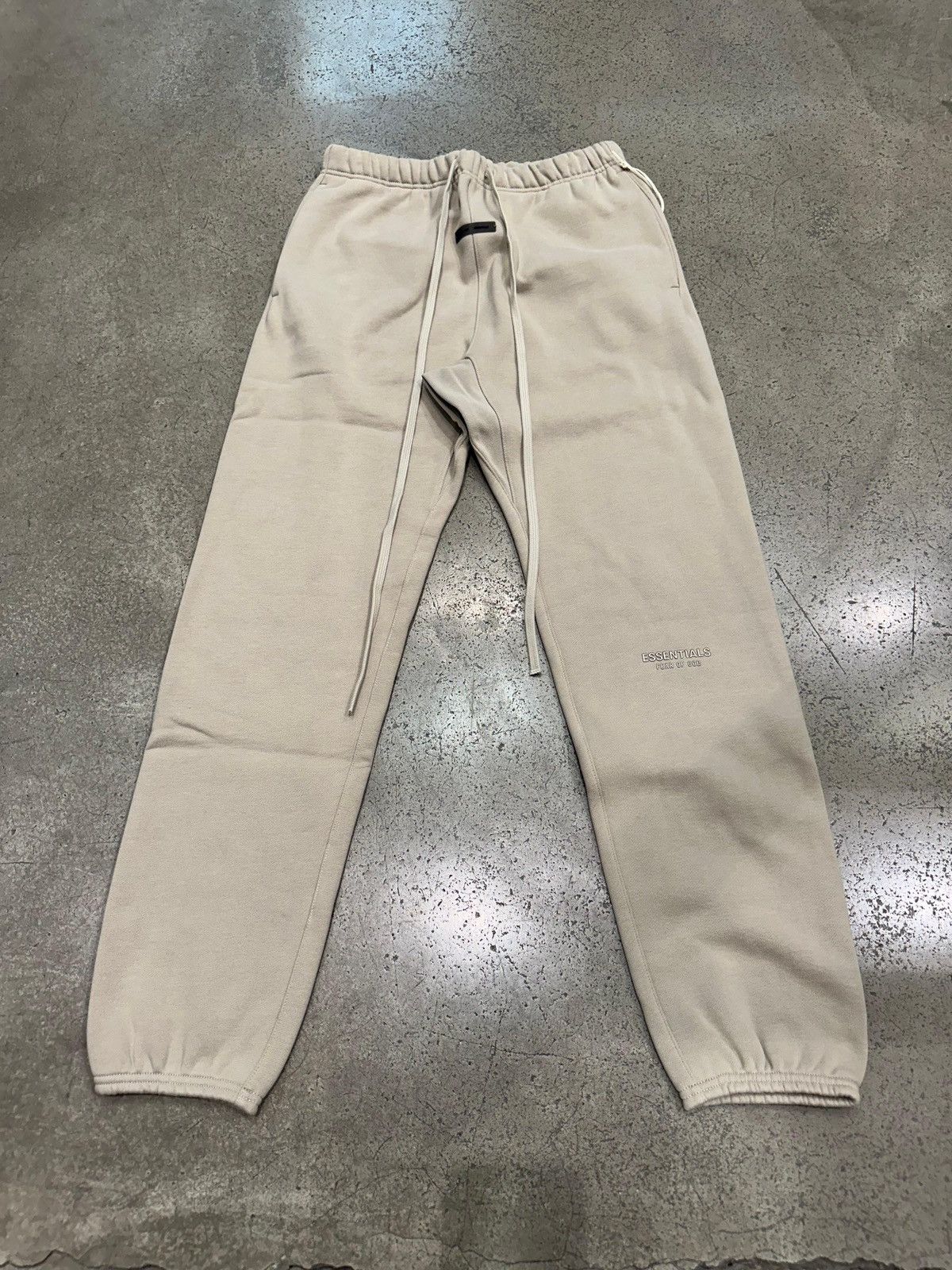 Essentials ESSENTIALS - Vintage Fleece Sweatpant Timber Size US 29 - 1 Thumbnail