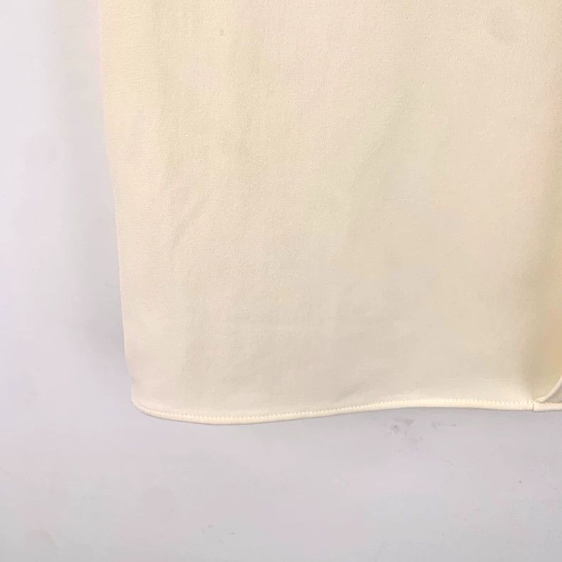 Louis Vuitton Louis Vuitton 22 Sleeveless Shirt in Beige Mulberry Silk T Size XS / US 0-2 / IT 36-38 - 4 Thumbnail