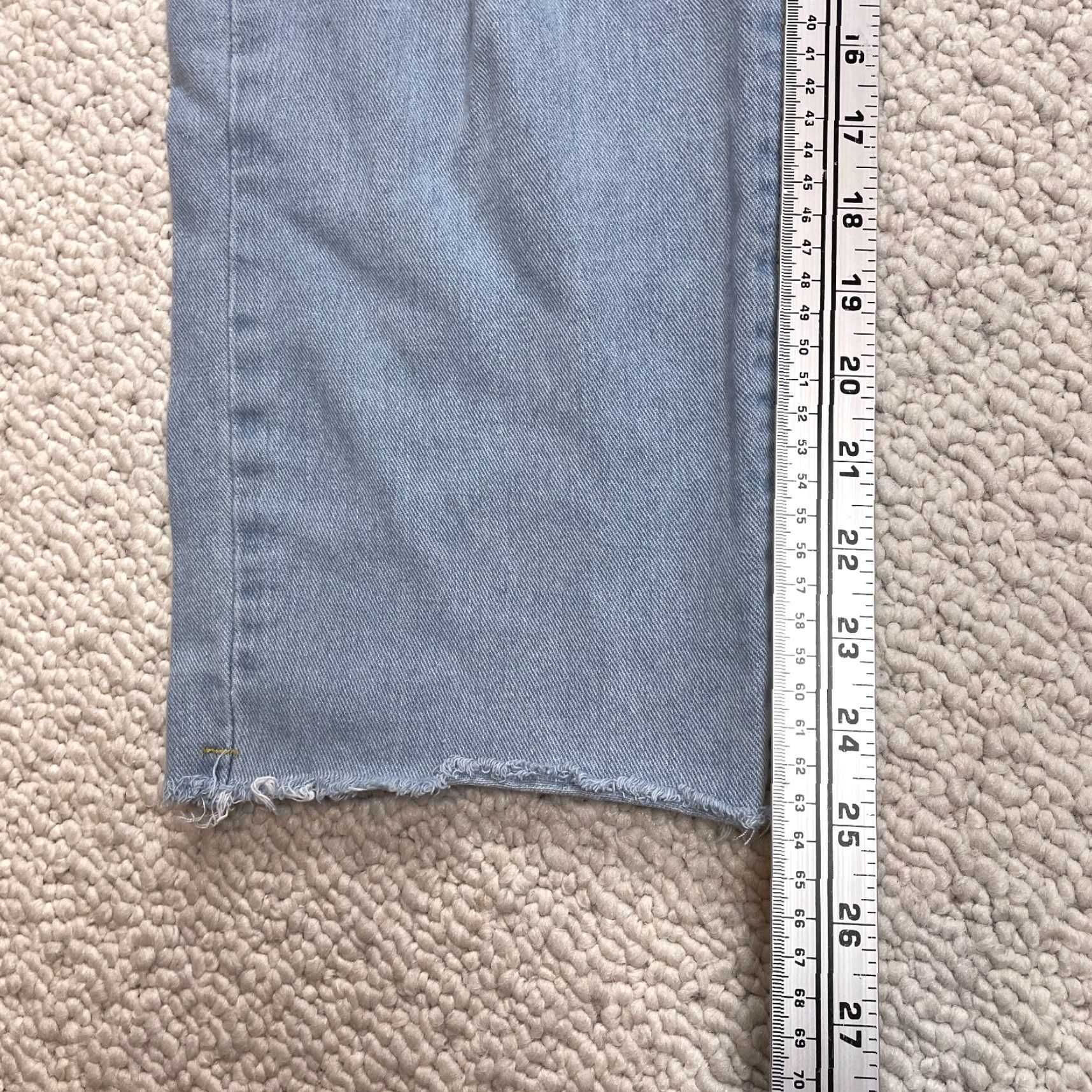 Shein Shein Jeans Womens XL Blue Denim Light Wash Straight Leg High Rise Mom 34x25 Jeans Women's XL Blue Denim Light Wash Straight Leg High Rise 34x25 Size 40" / US 18 - 3 Thumbnail