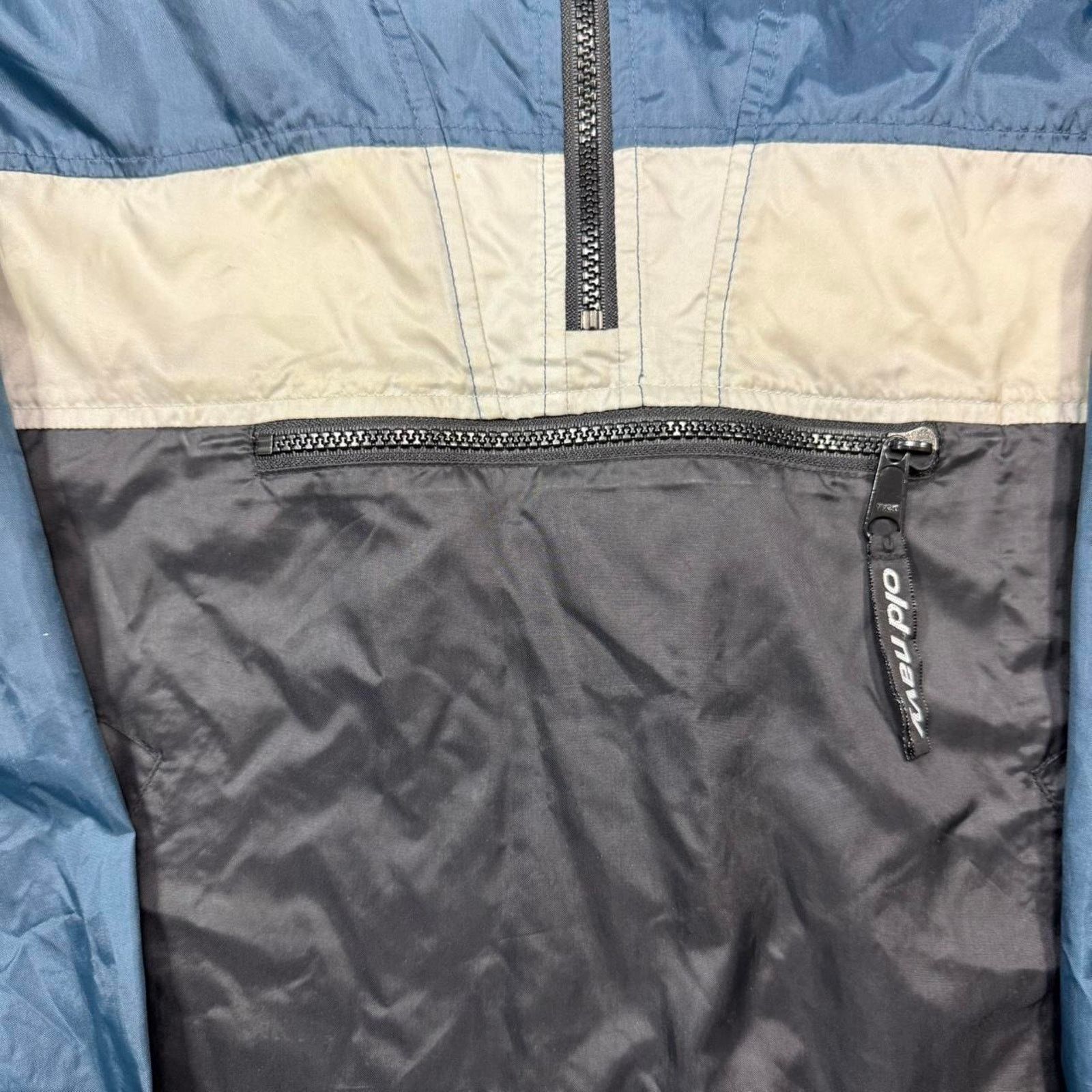 Old Navy Vintage 1999 Old Navy Blue and Cream Quarter Zip Windbreaker Size US S / EU 44-46 / 1 - 5 Thumbnail