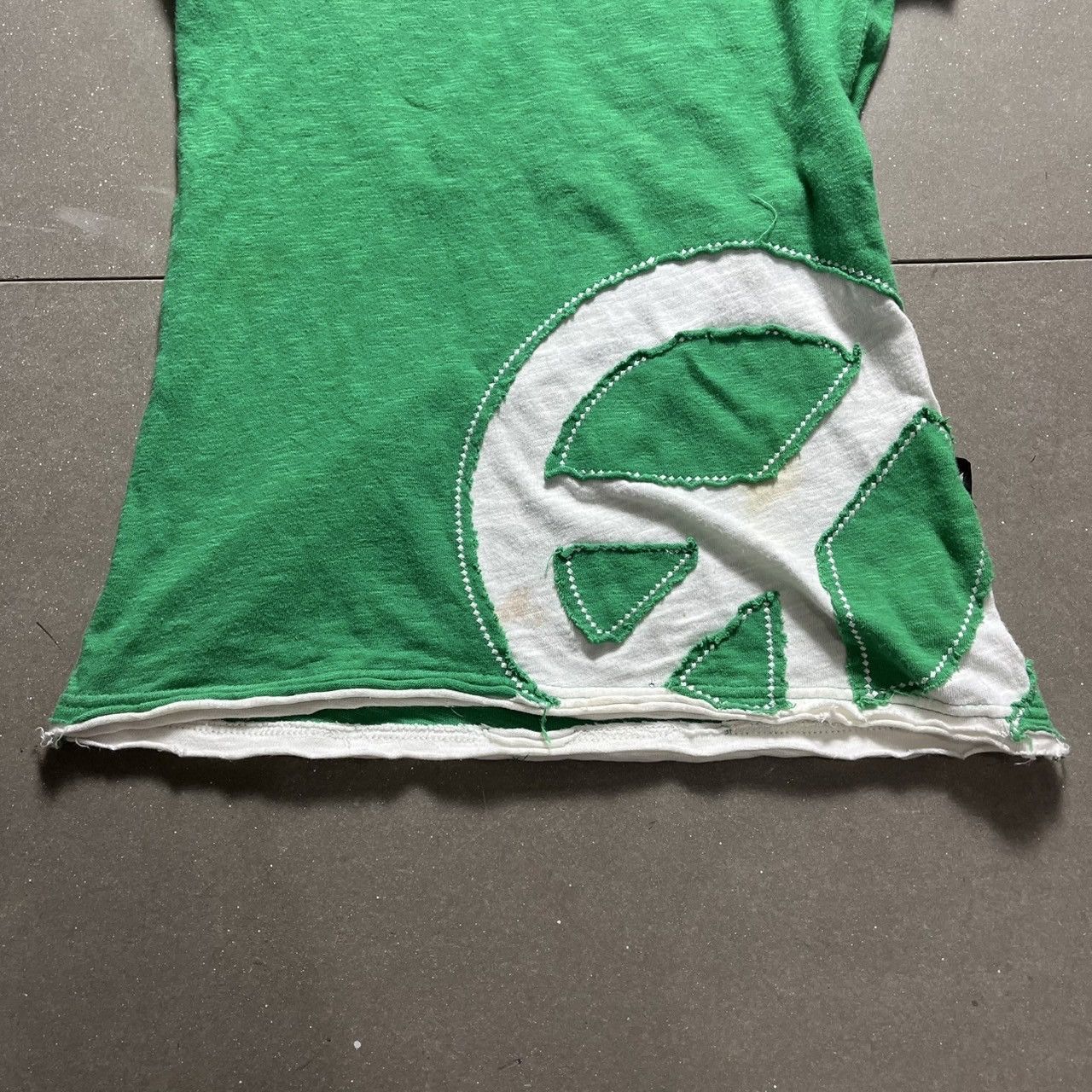 Japanese Brand Jeffy Sour Japanese Brand Peace Sign T-shirt Size S / US 4 / IT 40 - 4 Thumbnail