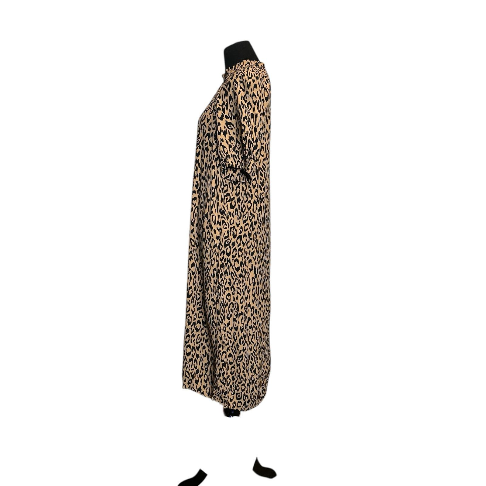 Anthropologie Anthropologie Leopard Print Short Sleeves Midi Dress size XS Size XS / US 0-2 / IT 36-38 - 9 Thumbnail