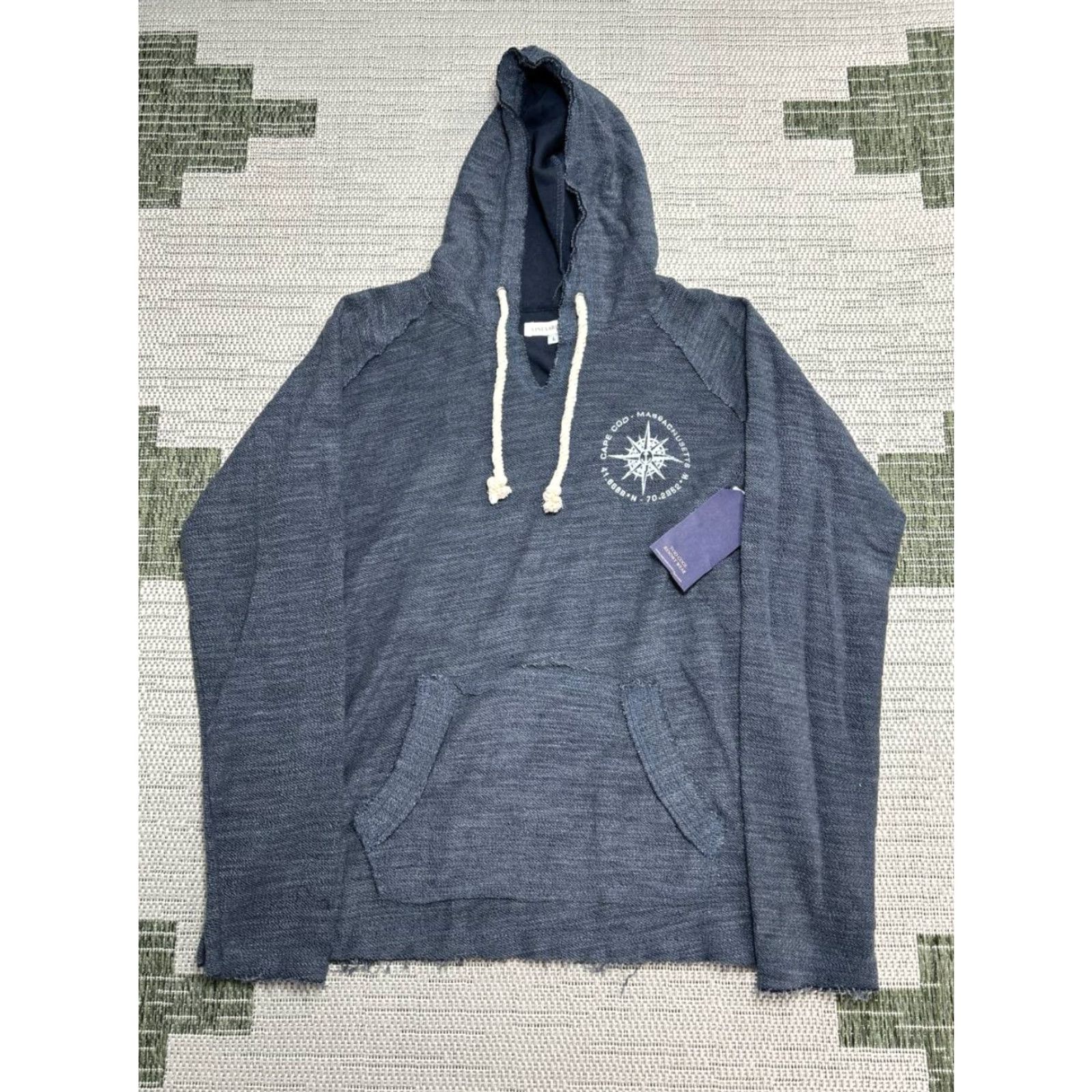 Vintage Vineyard Crew Star Compass Baja Distressed Hoodie Mens Large Blue Denim New Shirt Size US L / EU 52-54 / 3 - 2 Thumbnail